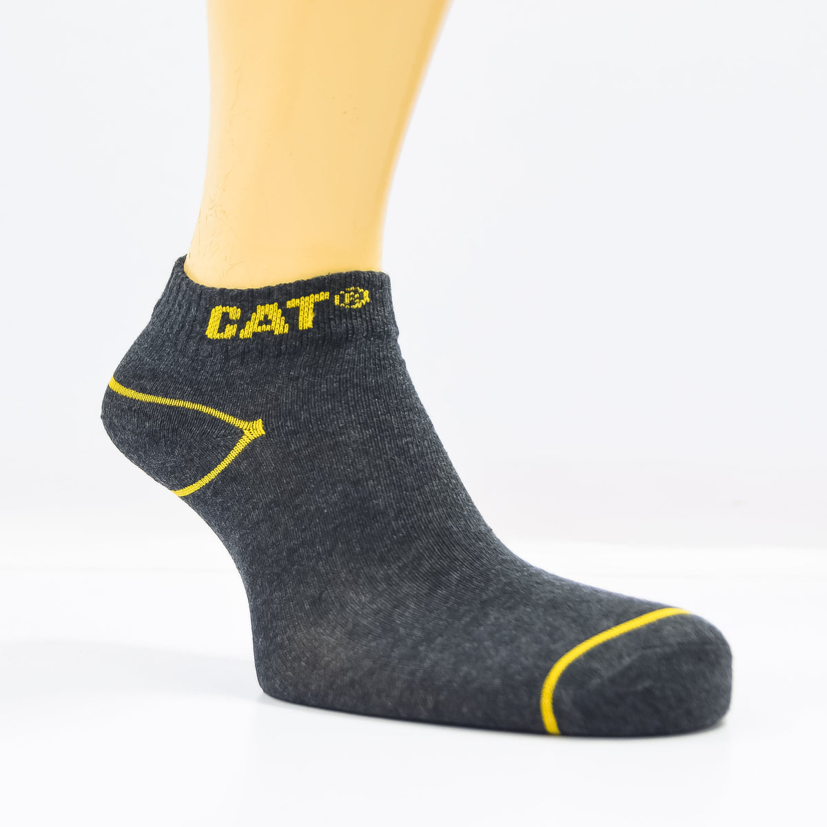 Set of three Zoni Stores branded C-A-T ankle socks displayed in a pack, featuring comfortable fit and casual design.
