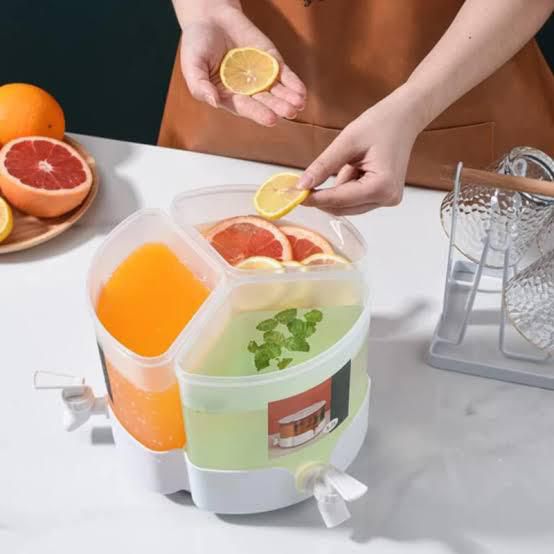 3 Portions Detachable 360 Degree Rotating Water Dispenser with Faucets.