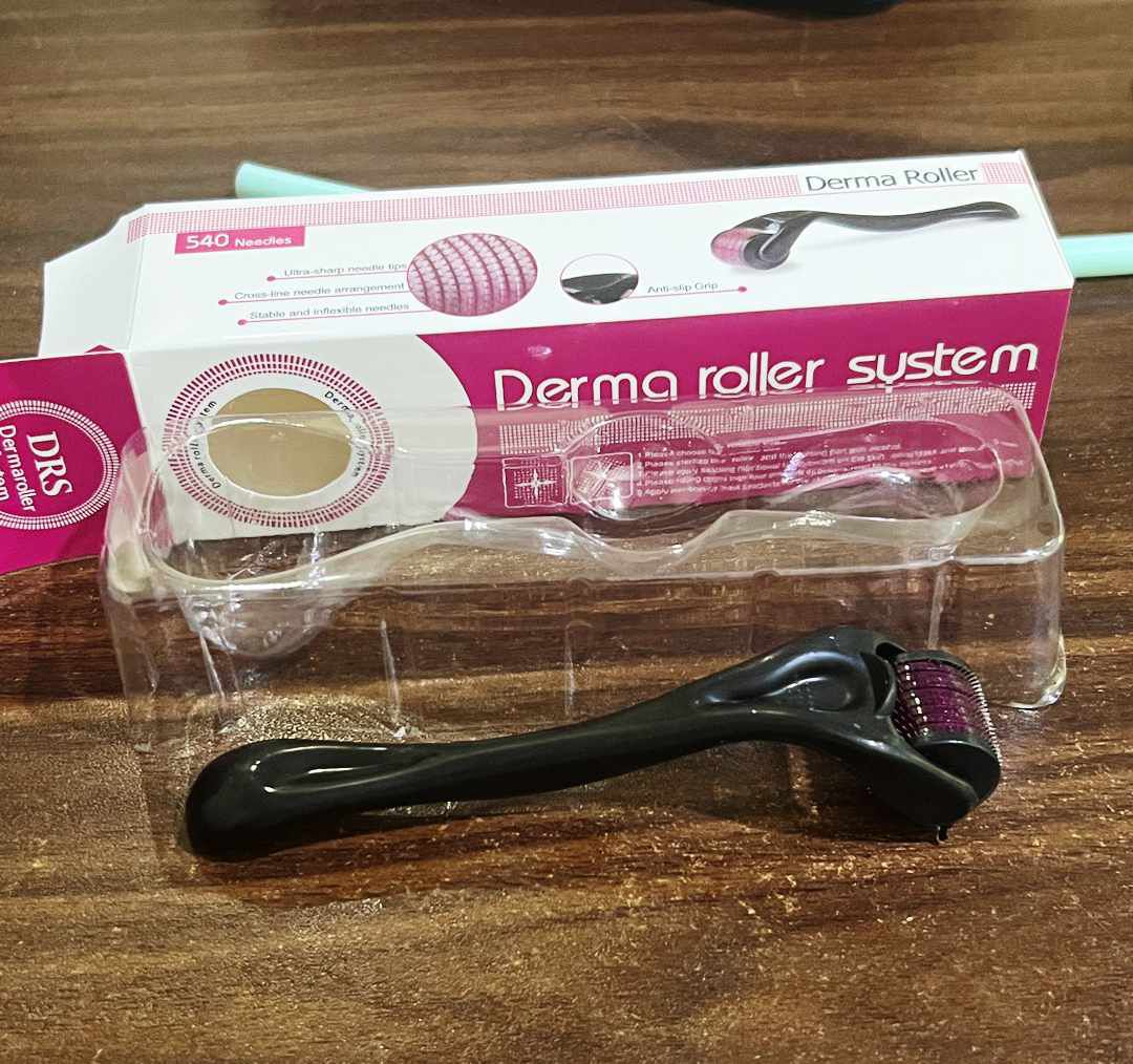 540 Titanium Needles Derma Roller with Box (0.5mm Length Size)