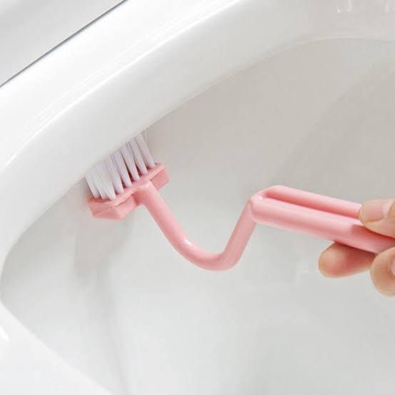 Curve Shape Mini Toilet Brush.