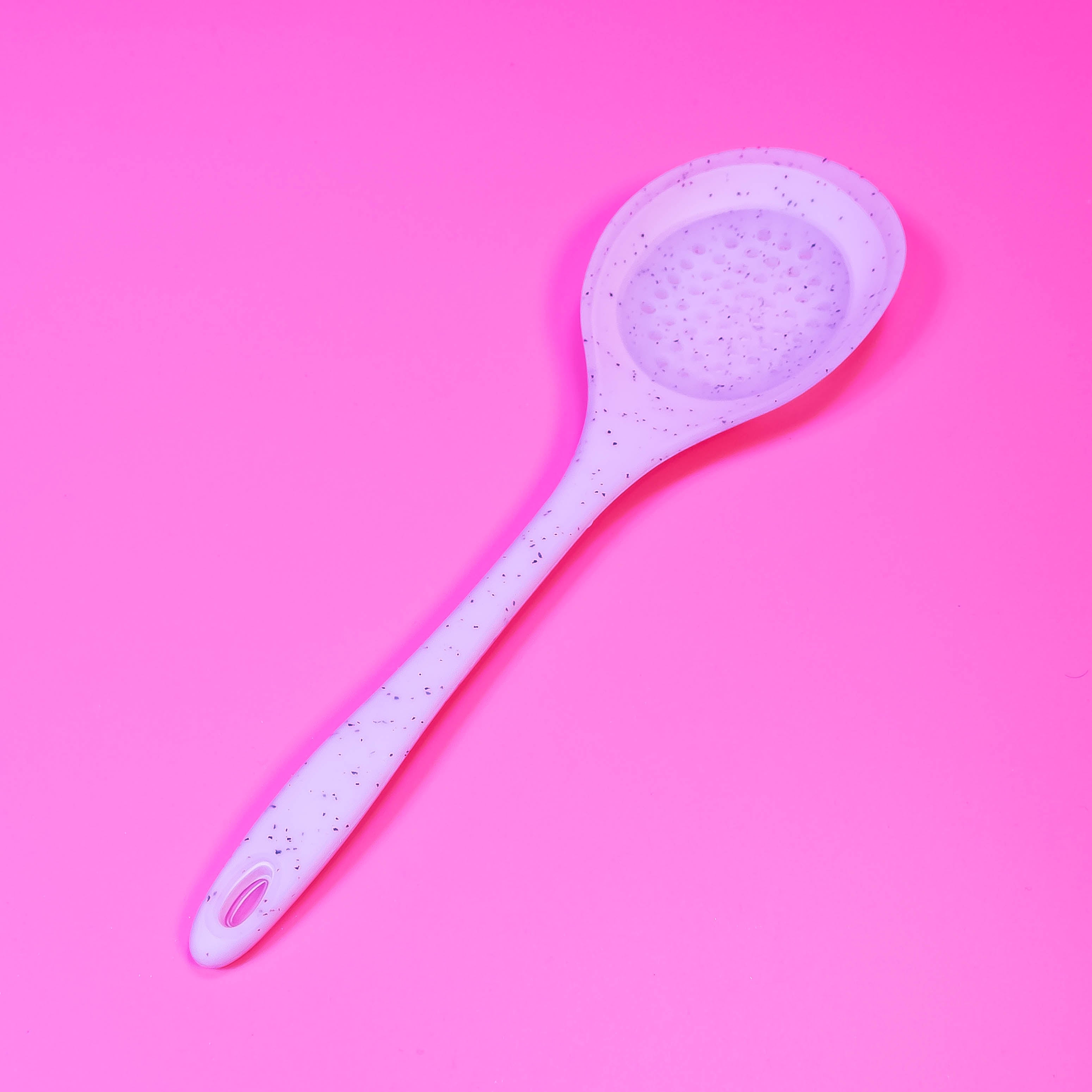 Versatile Kitchen Helper: Silicone Colander Shovel Strainers Spoon