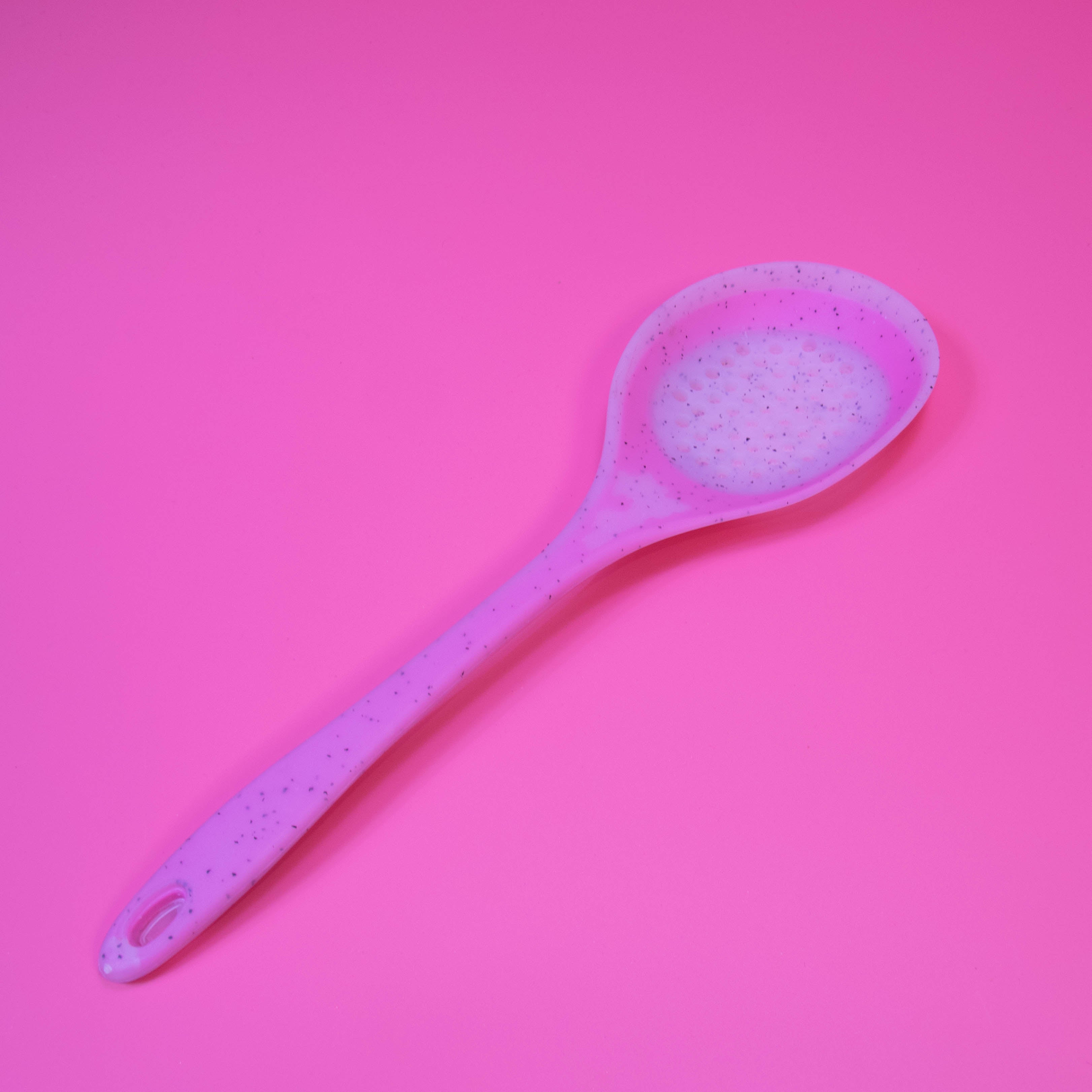 Versatile Kitchen Helper: Silicone Colander Shovel Strainers Spoon