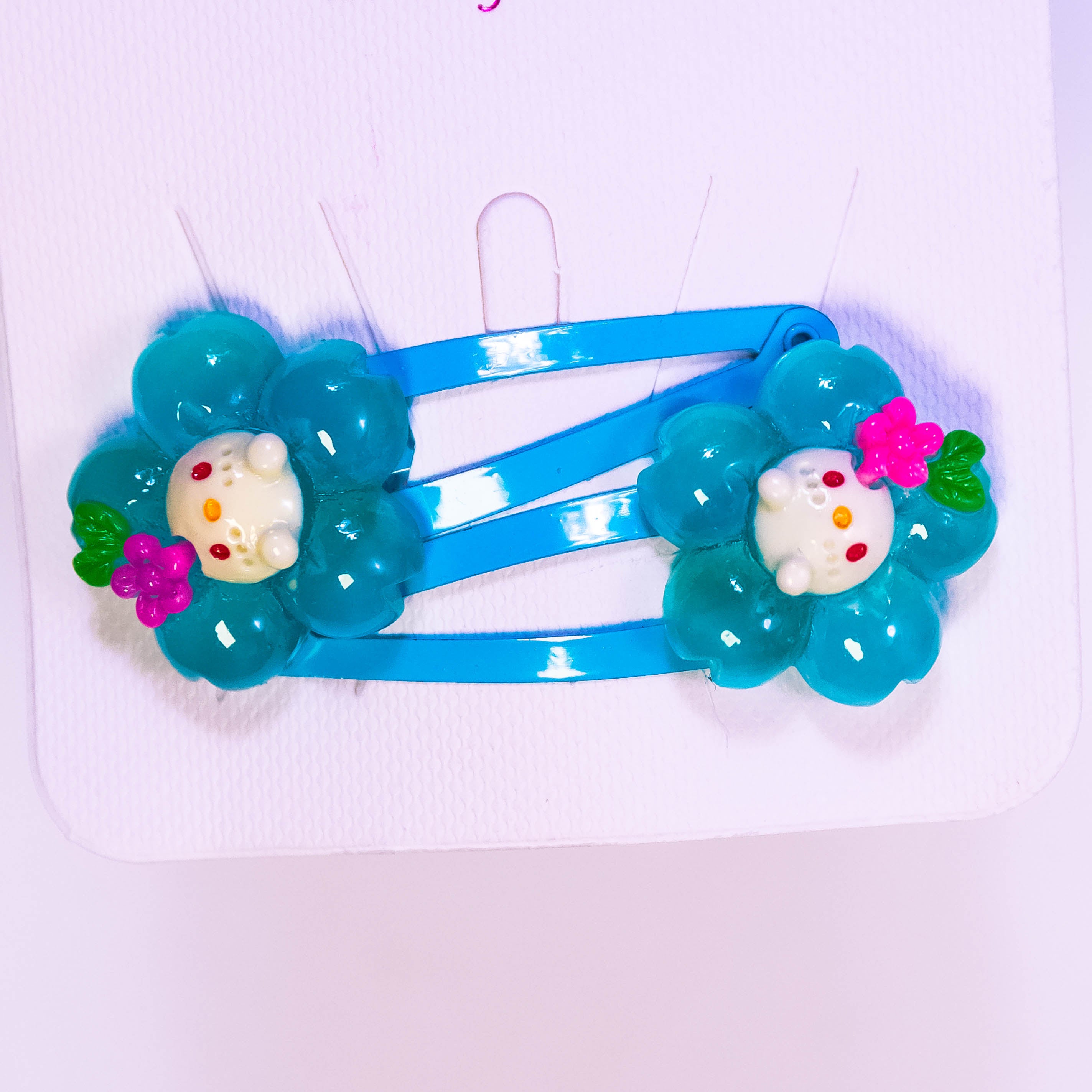 Floral Delight: Pack of 2 Vibrantly Colored Pins