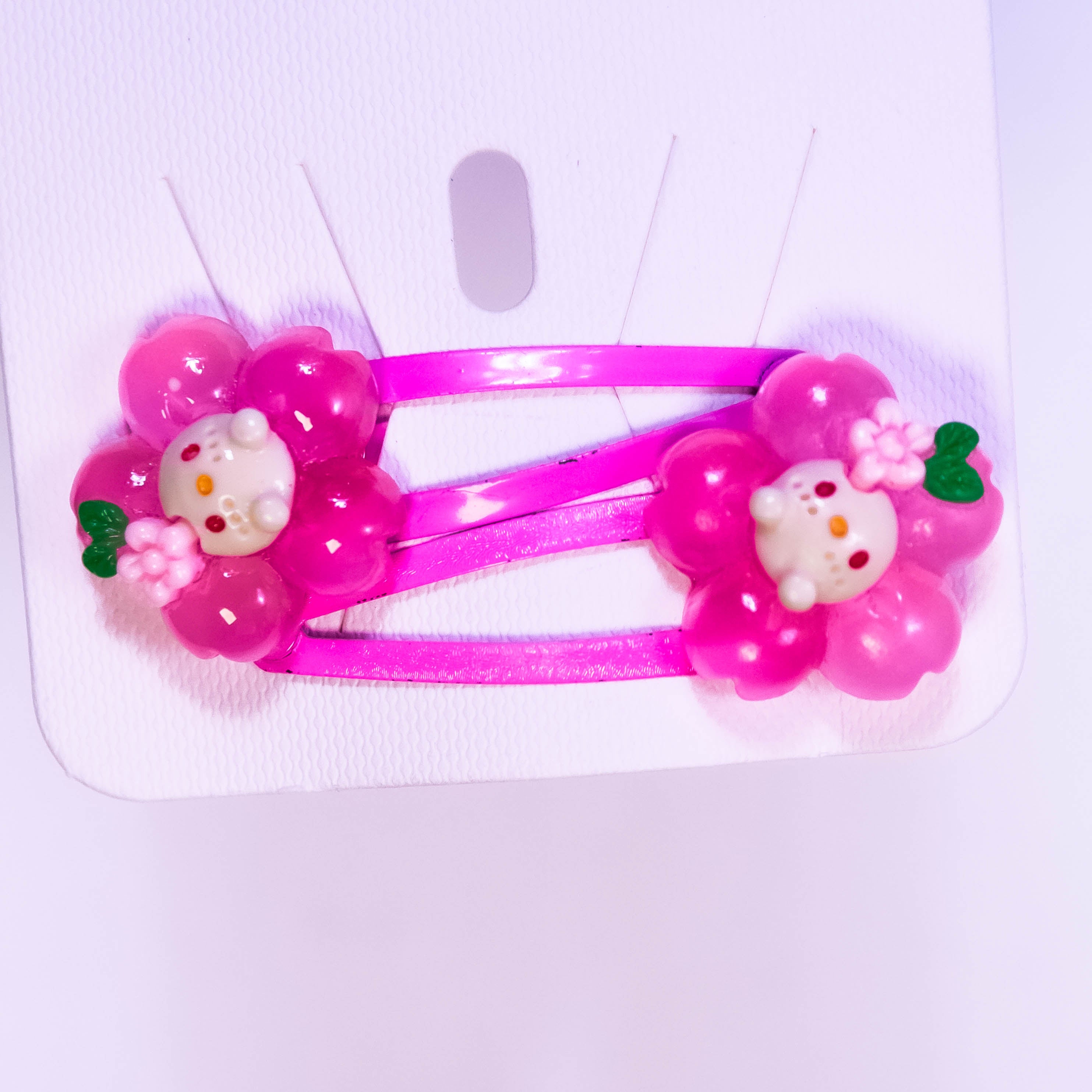 Floral Delight: Pack of 2 Vibrantly Colored Pins