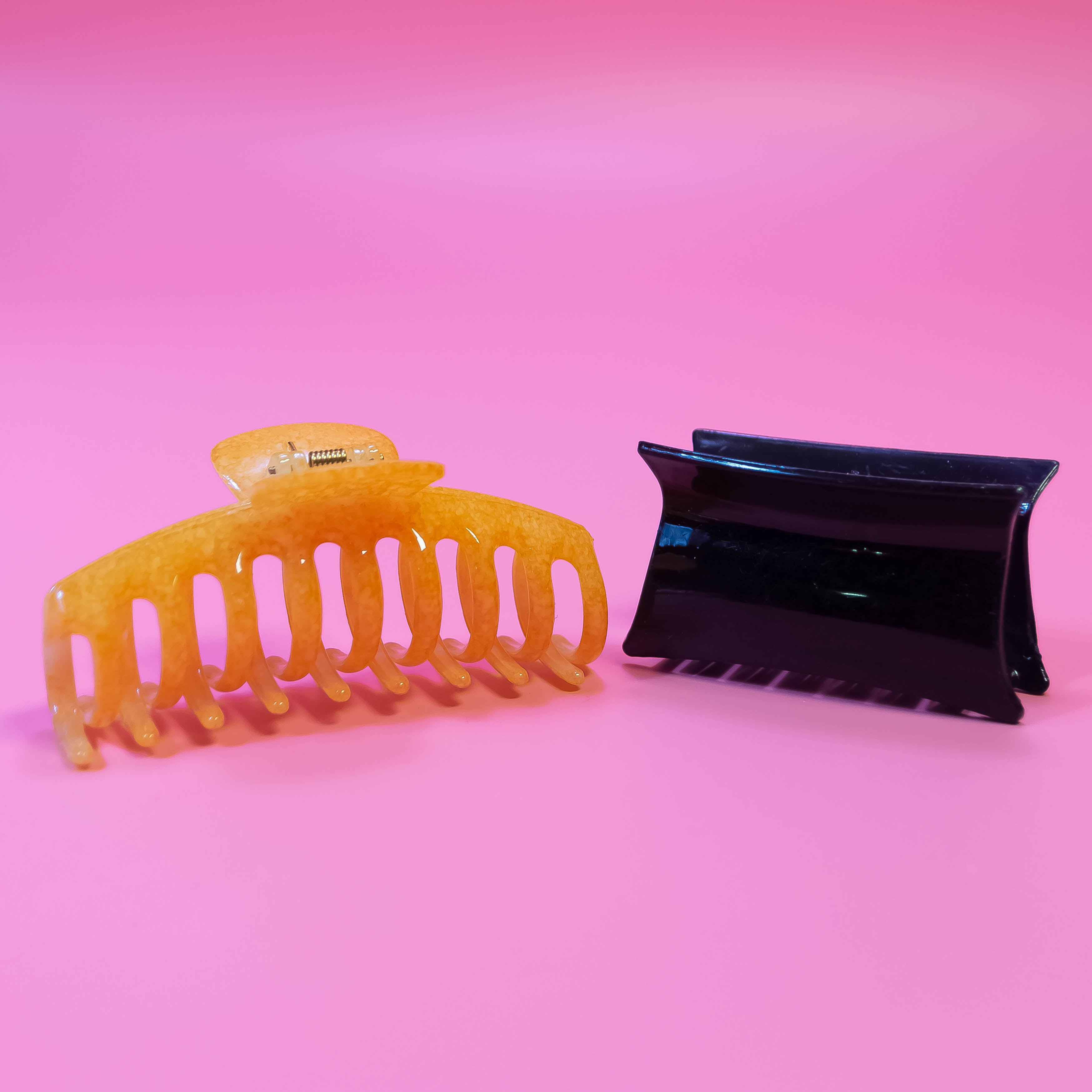 Chic Hair Accents: Hair Claw Clips Duo