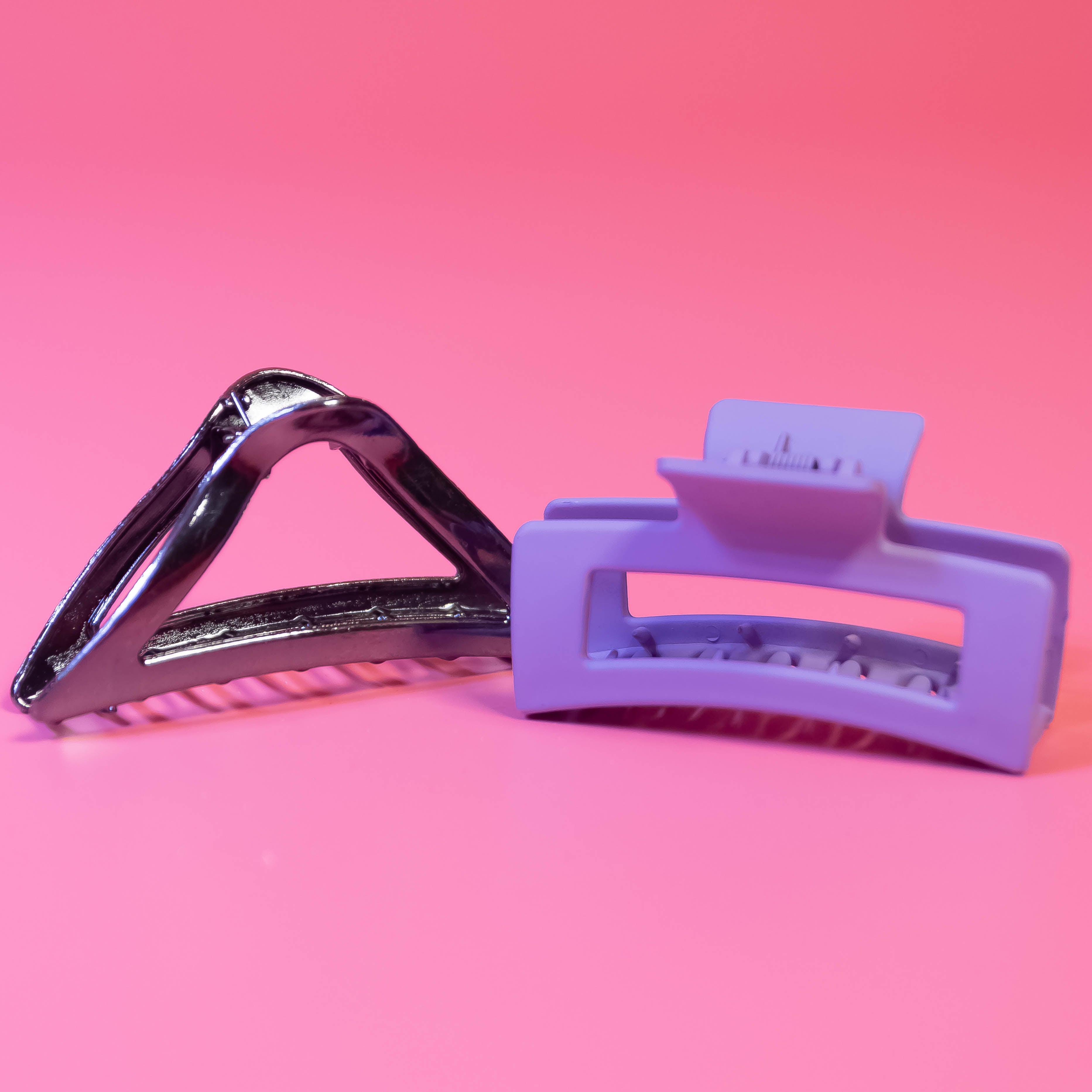 Elevate Your Hair Elegance with Our Lavender Tone and Black Tone Hair Claw Clips