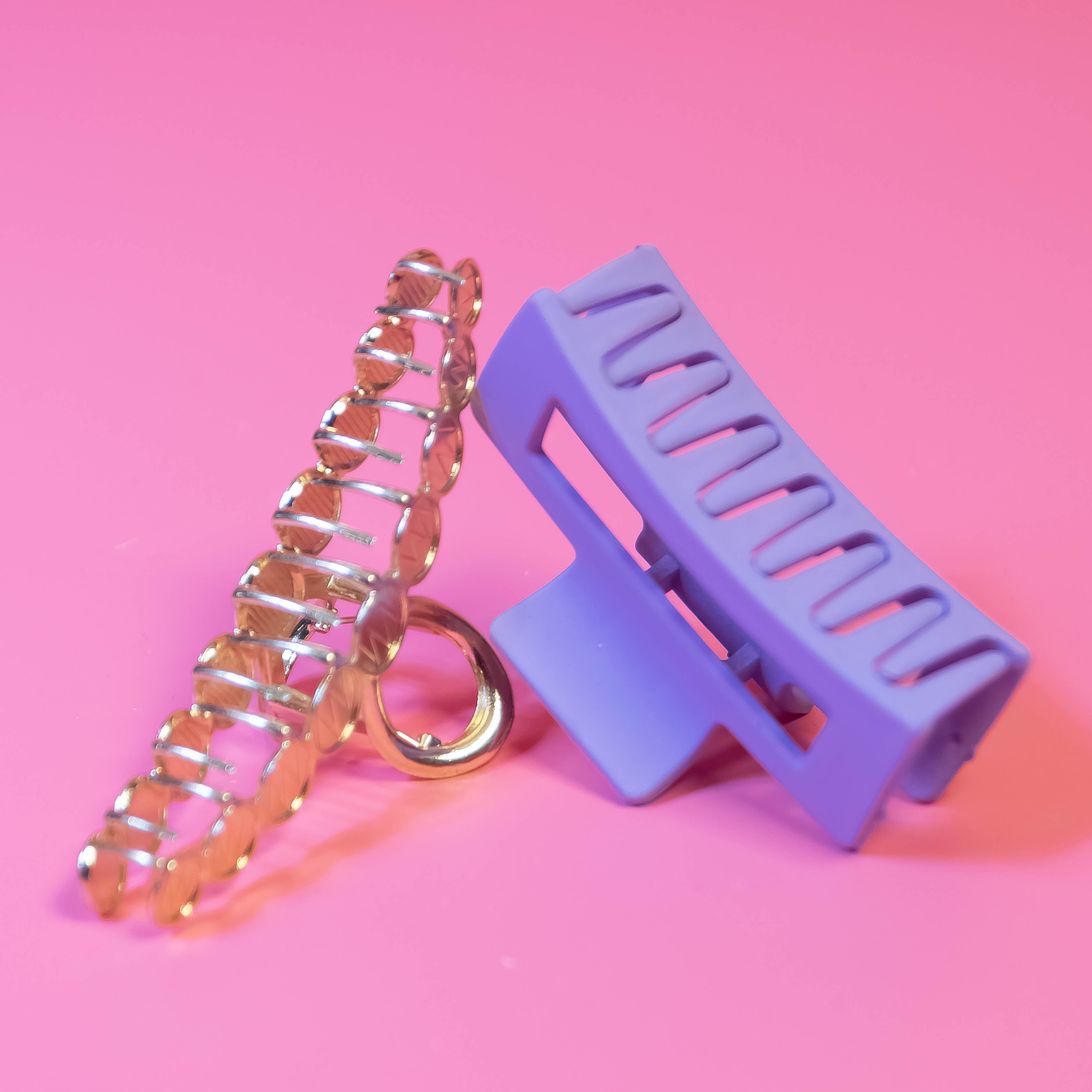 Elevate Your Hair Elegance with Our Lavender Tone and Golden Tone Hair Claw Clips