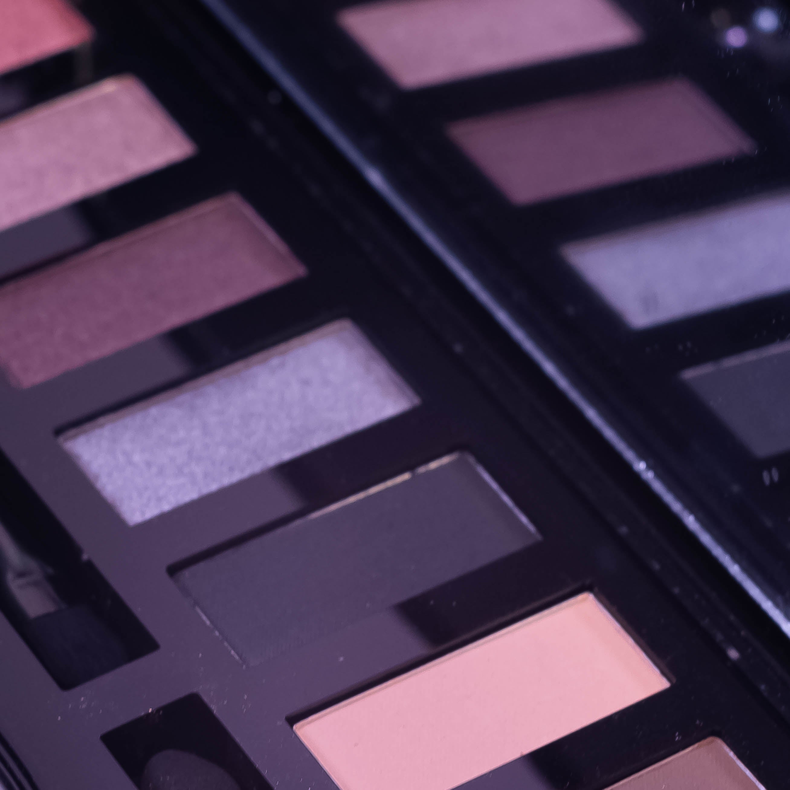 Popular - 6 Color Shimmer Eyeshadow + 4 Color Matte Eyebrow Powder Palette