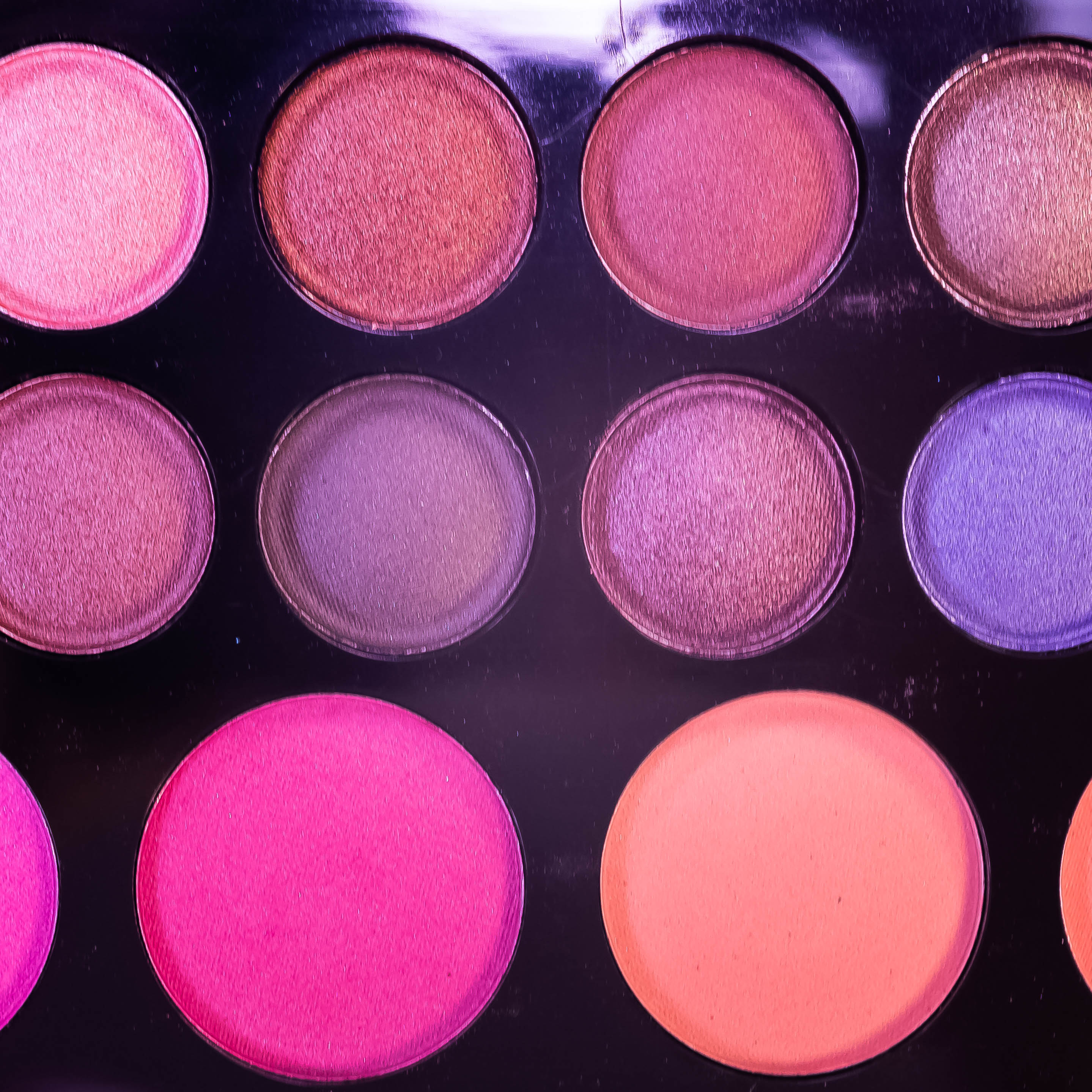 Fashion Fair Colordazzle Eyeshadow and Blush Palette: Unleash Your Colorful Creativity