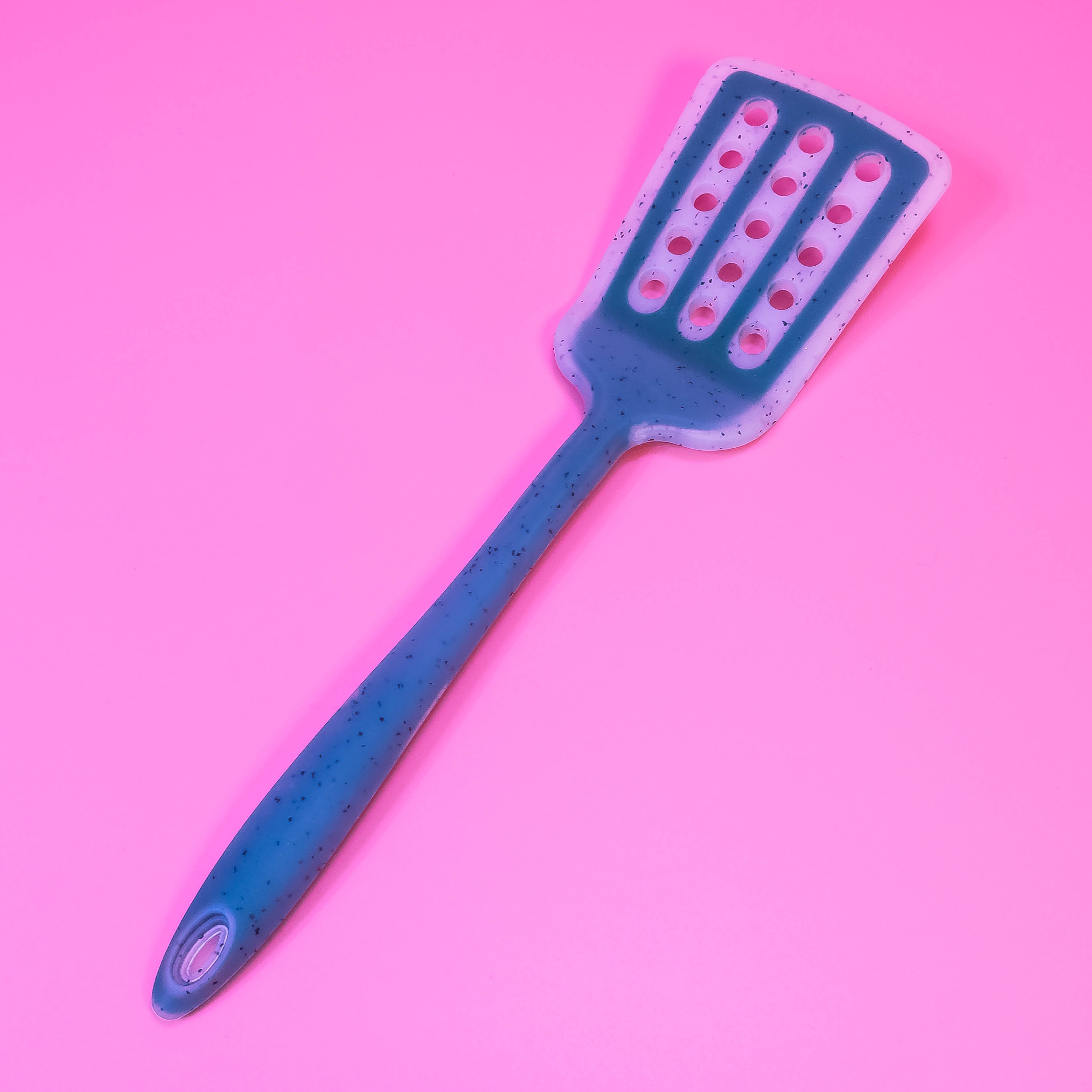 Silicone Slotted Turner: Your Colorful Kitchen Essential - Long Length