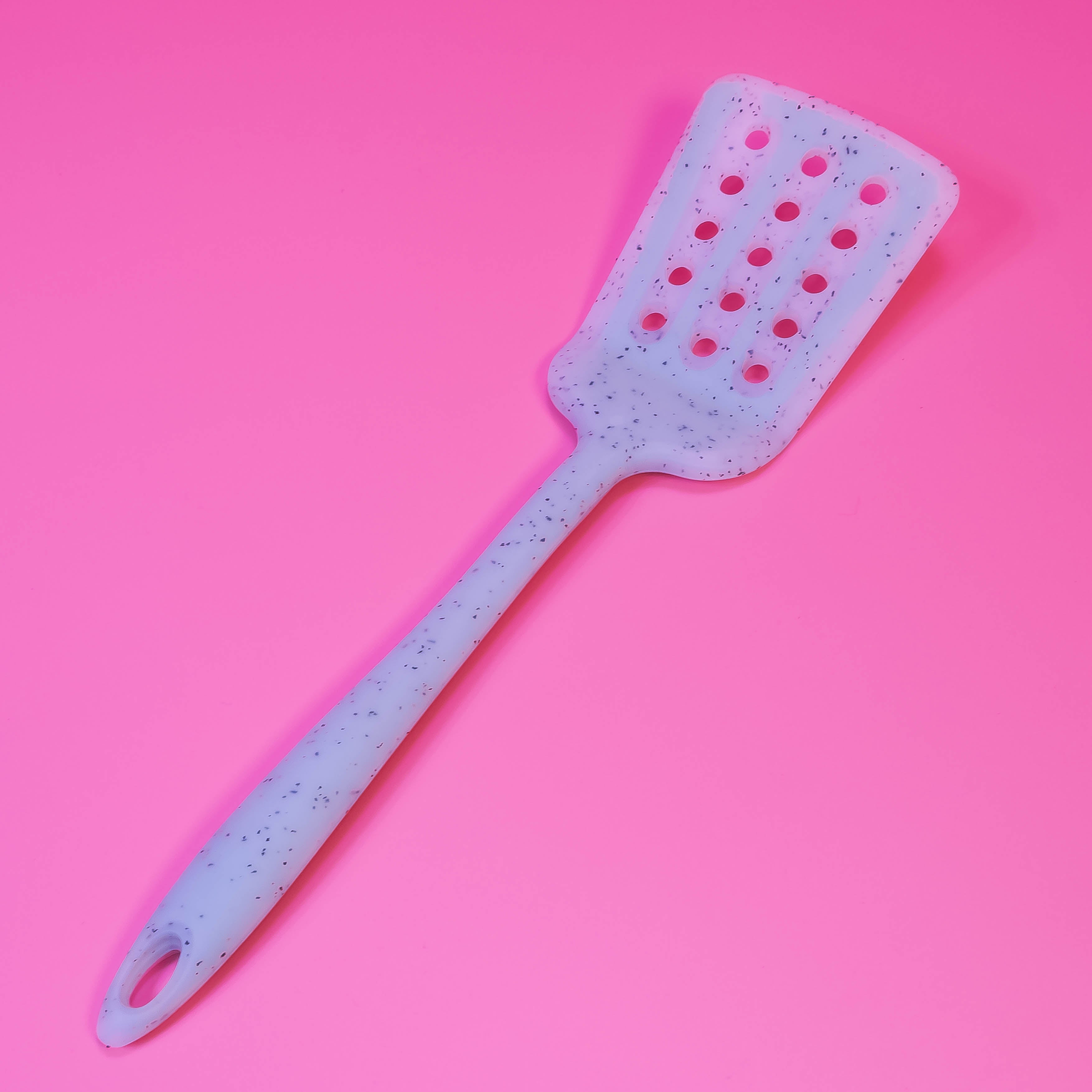 Silicone Slotted Turner: Your Colorful Kitchen Essential - Long Length