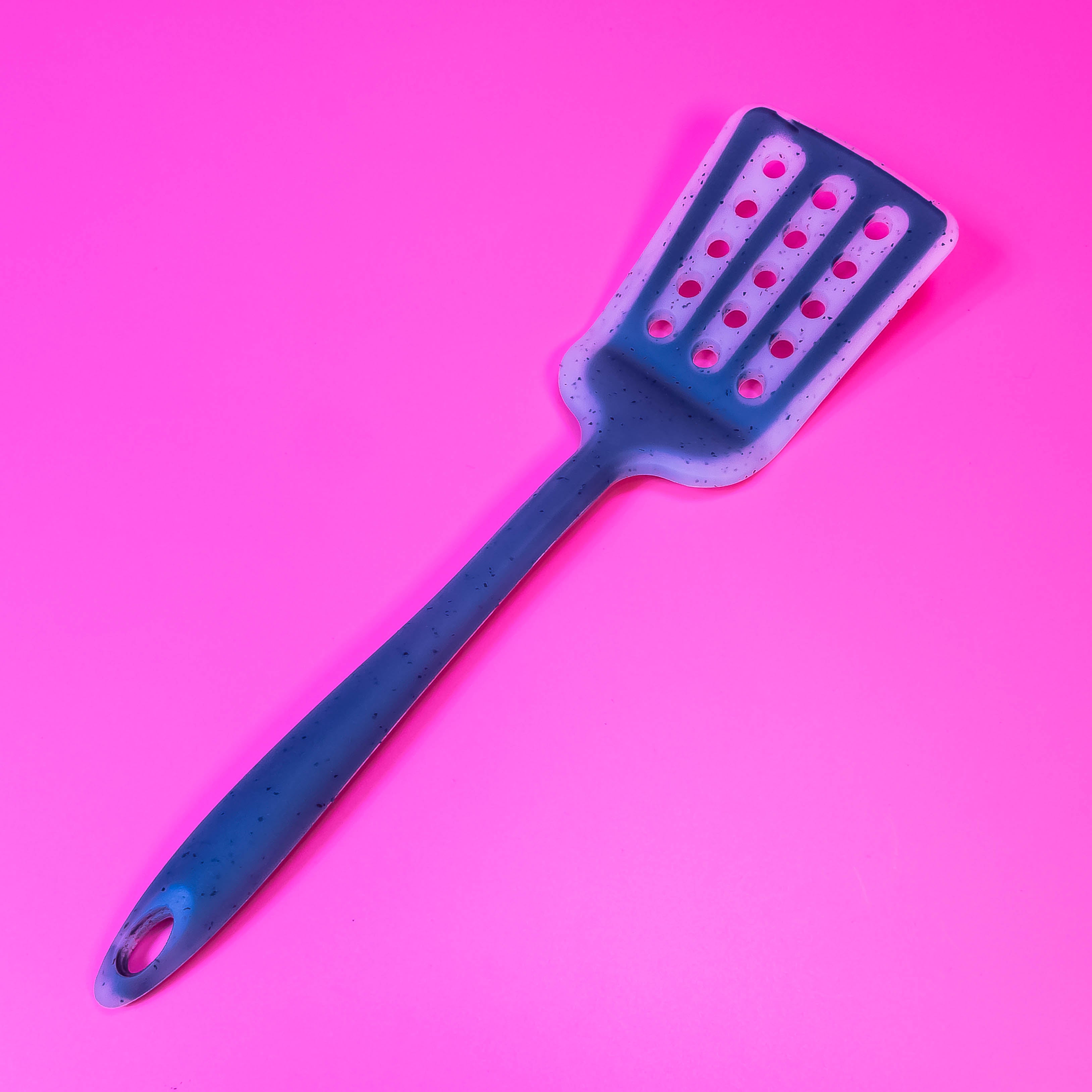 Silicone Slotted Turner: Your Colorful Kitchen Essential - Long Length