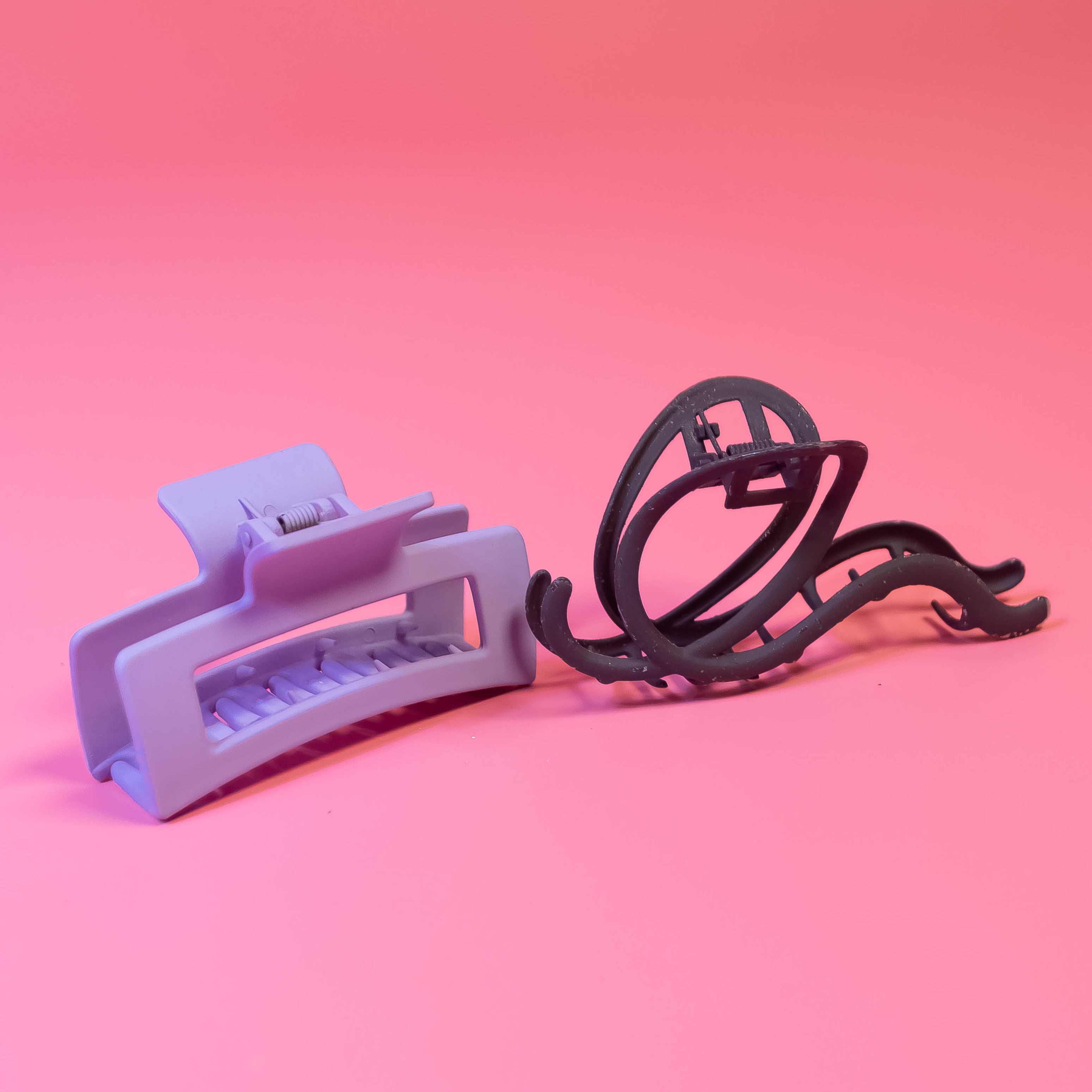 Elegant Lock Adornments: Hair Claw Clips Ensemble