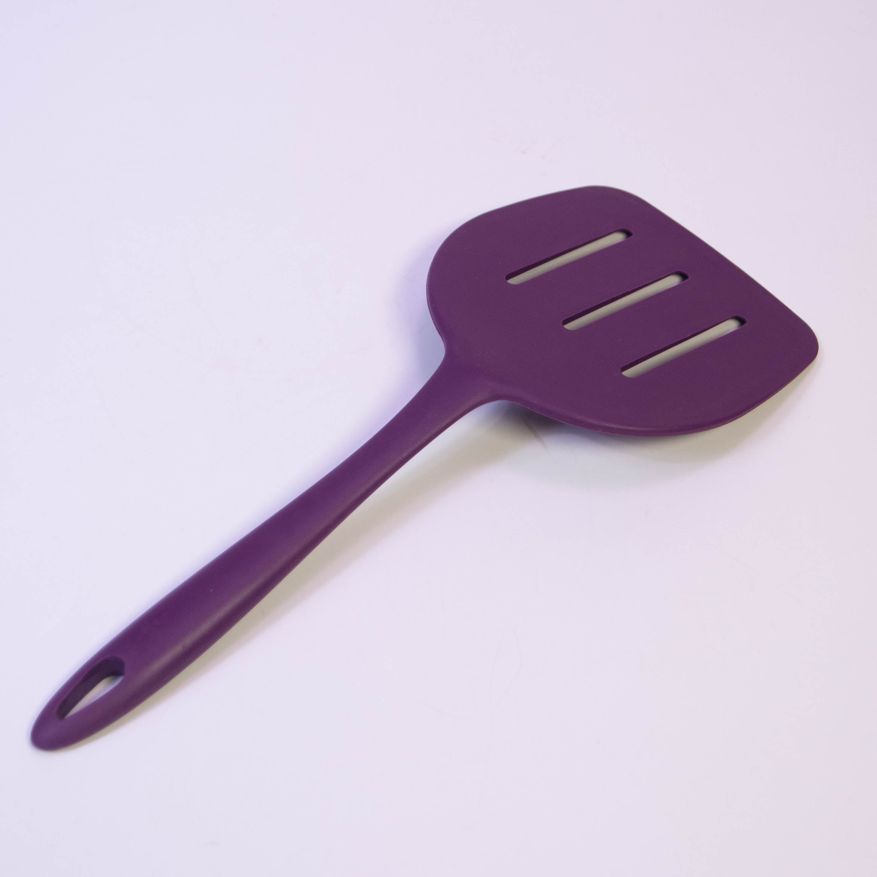 Flex Turner Long Edition: Your Multi-Color, High-Quality Silicone Paratha Flipper