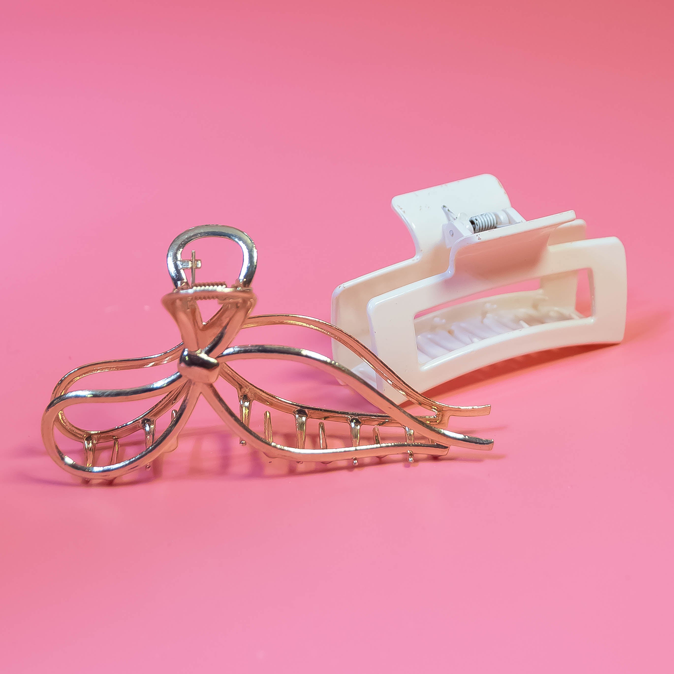 Chic Hair Accents: Hair Claw Clips Duo