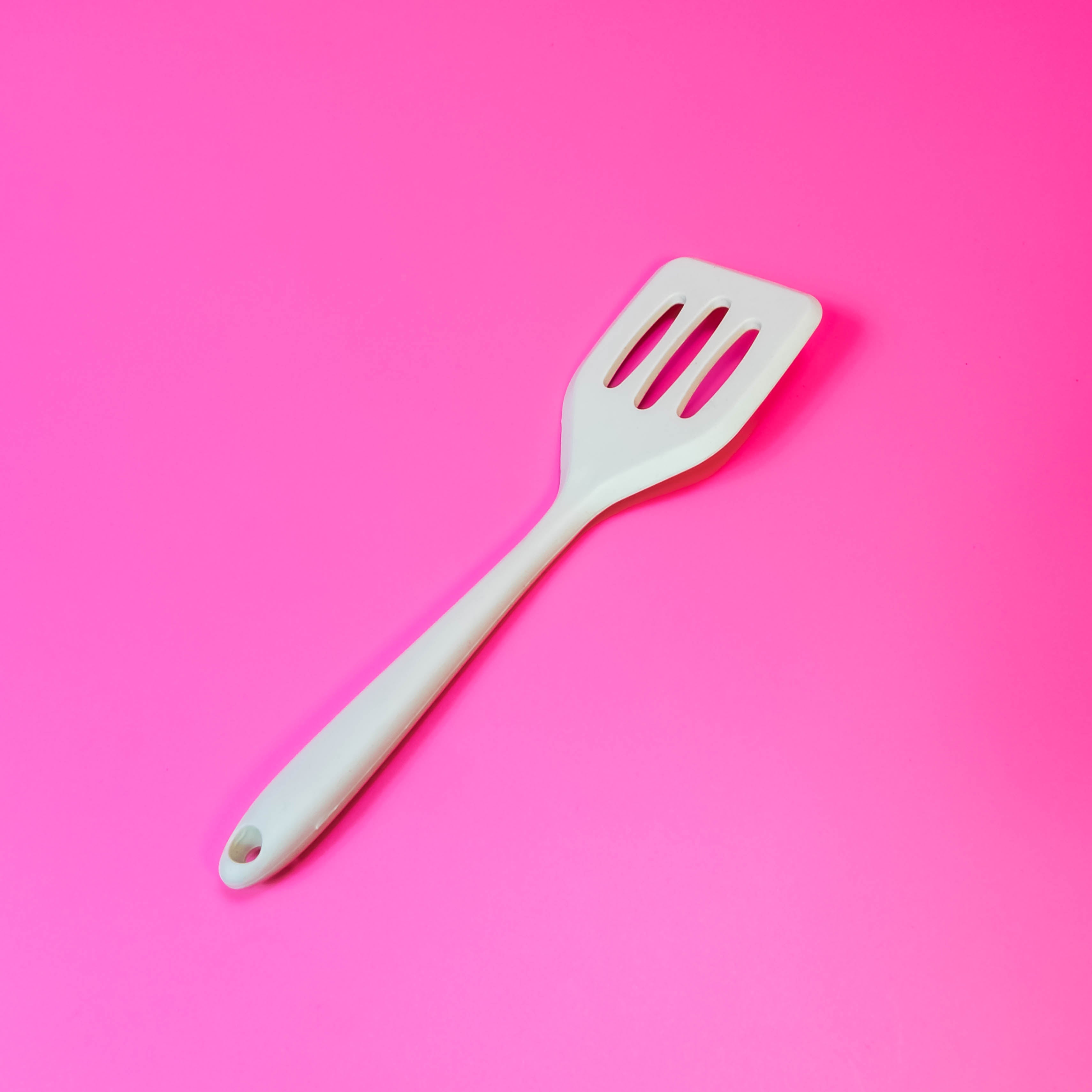 Silicone Turner Spatula - 8" Long: Your Precision Flipping Tool