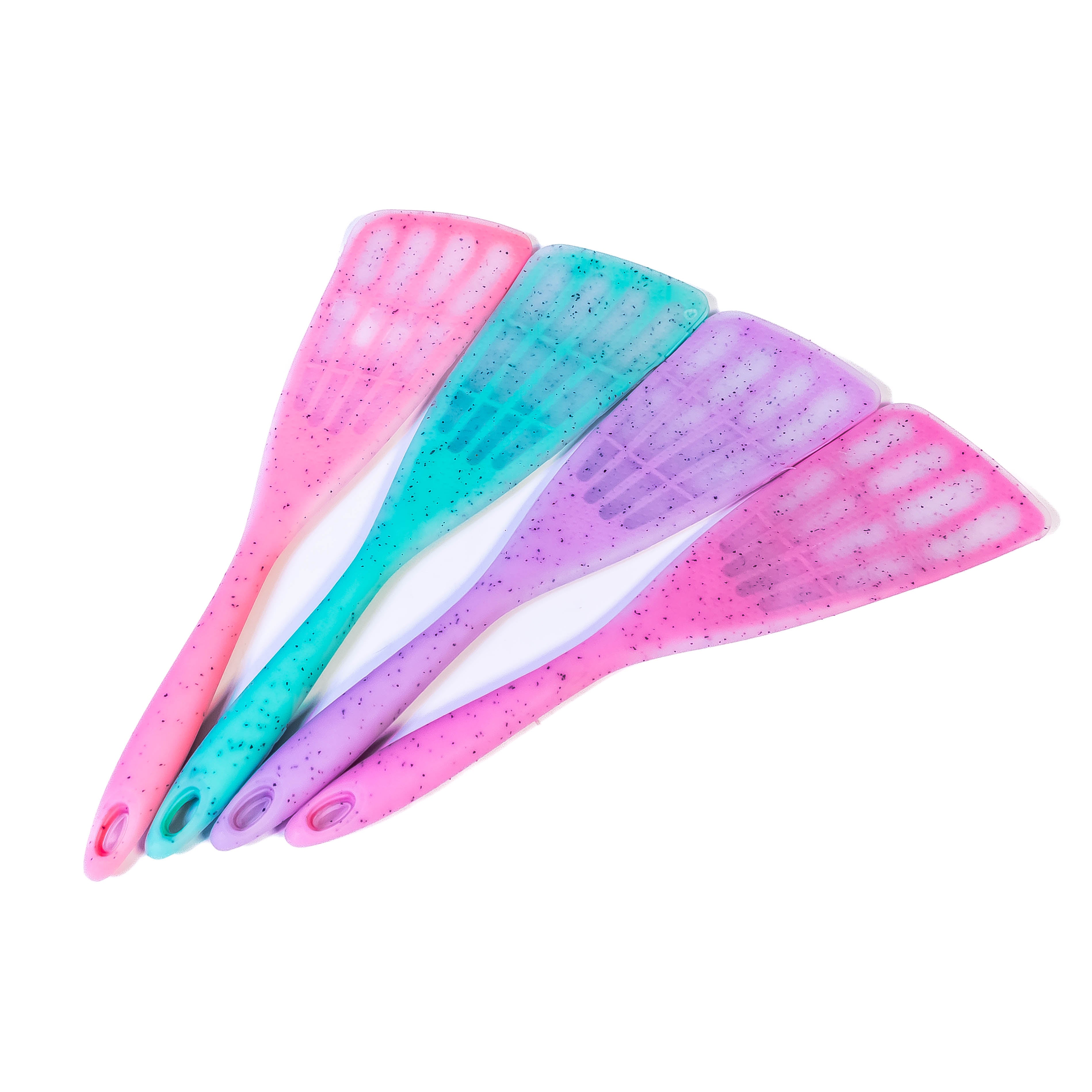 Silicone Flipper with Gradient Effect: Elevate Your Culinary Artistry with Style and Precision