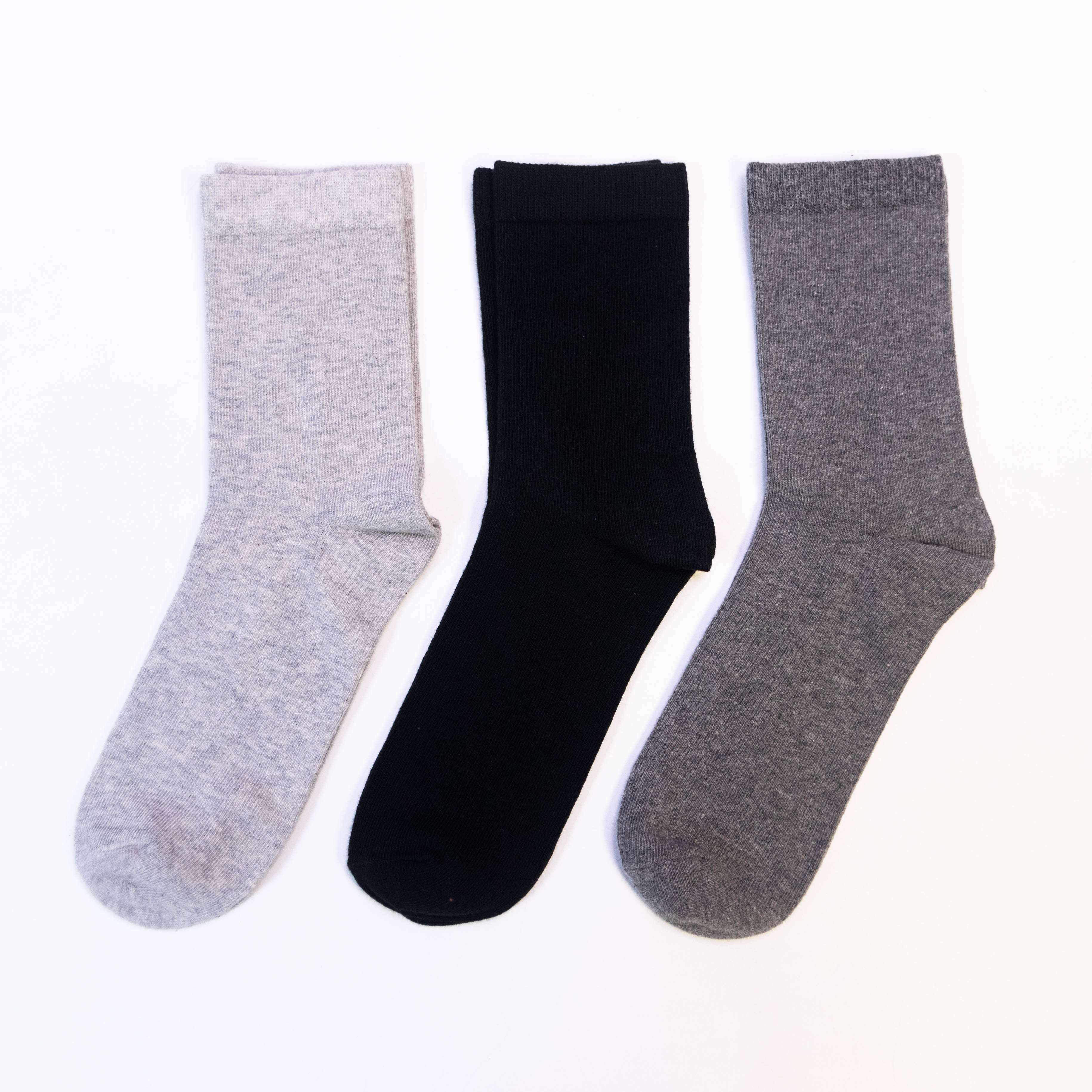 Plain Short Length Socks - Essential Comfort in Classic Colors