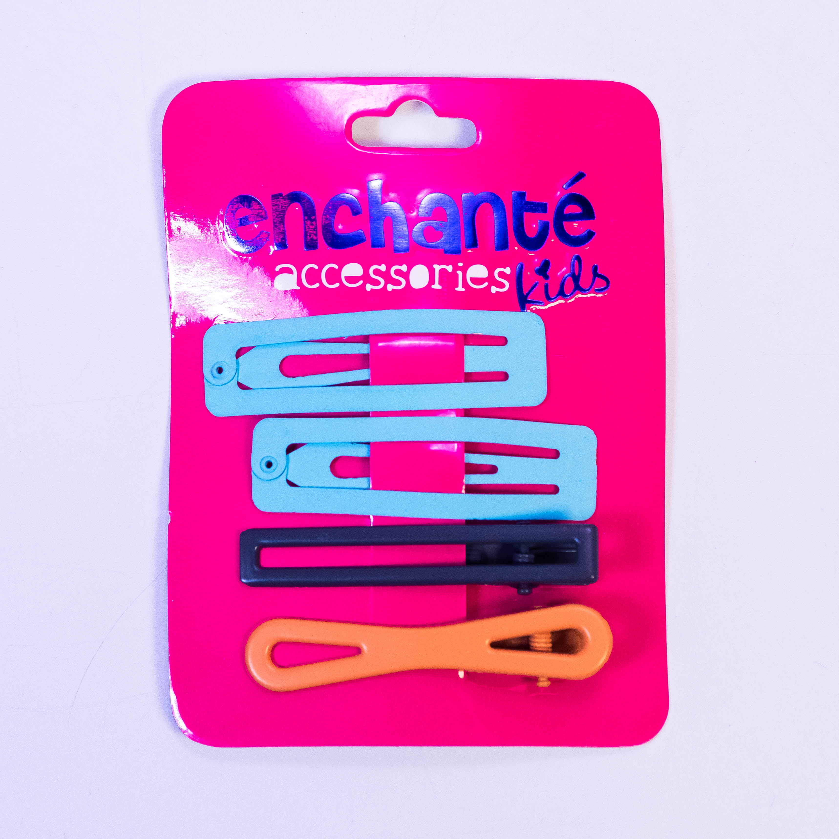 Sleek and Chic: Pack of 4 Metallic Hair Pins