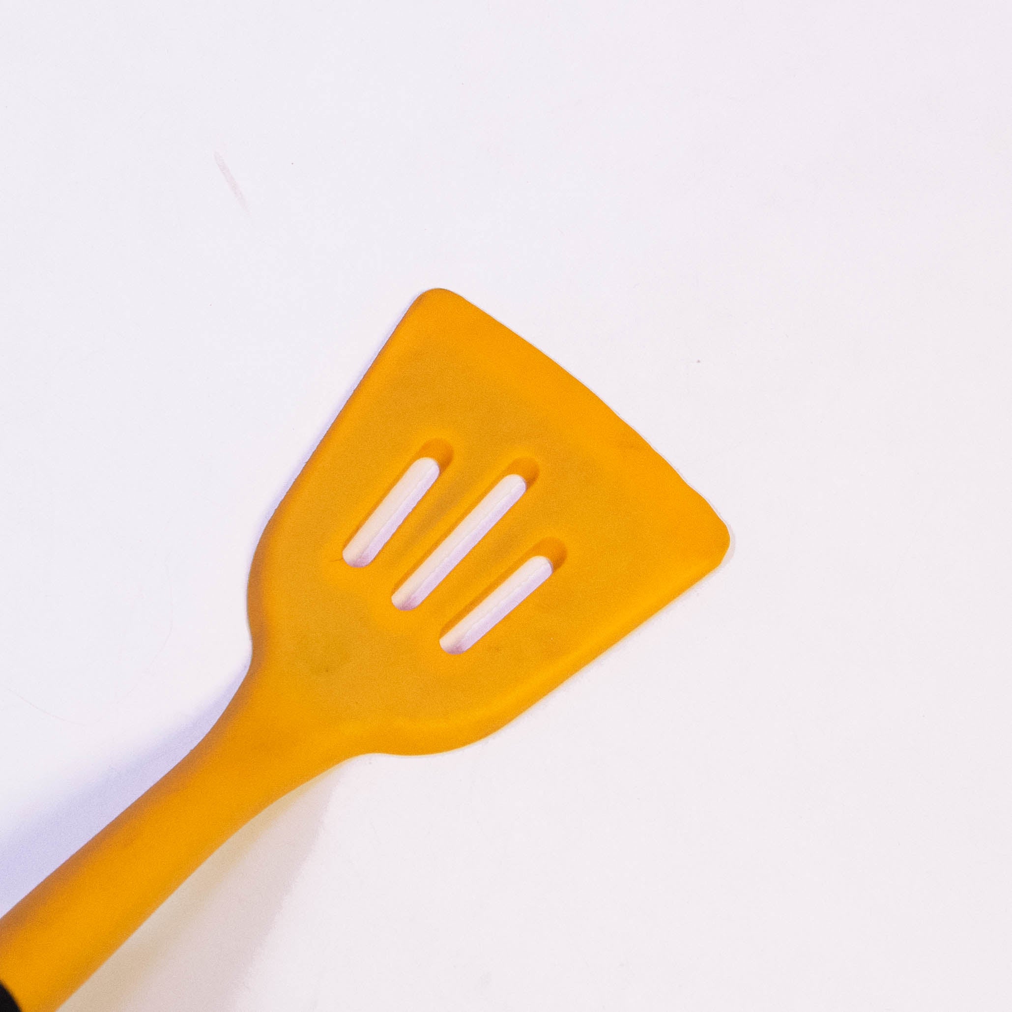 Silicone Spatula with Strong Plastic Handle in 2 Vibrant Colors