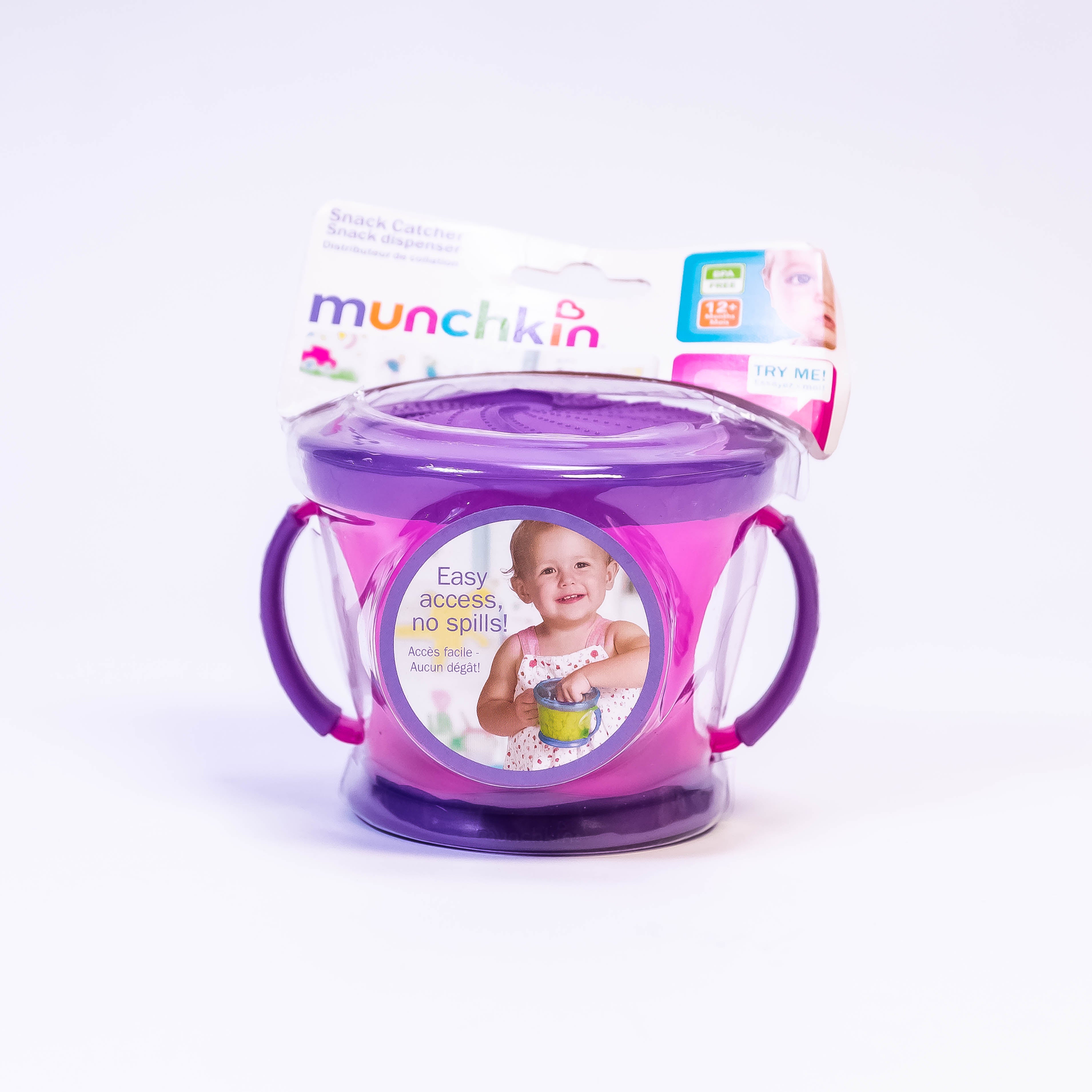 Munchkin Click Lock Deluxe Snack Catcher: Mess-Free Snacking On-The-Go