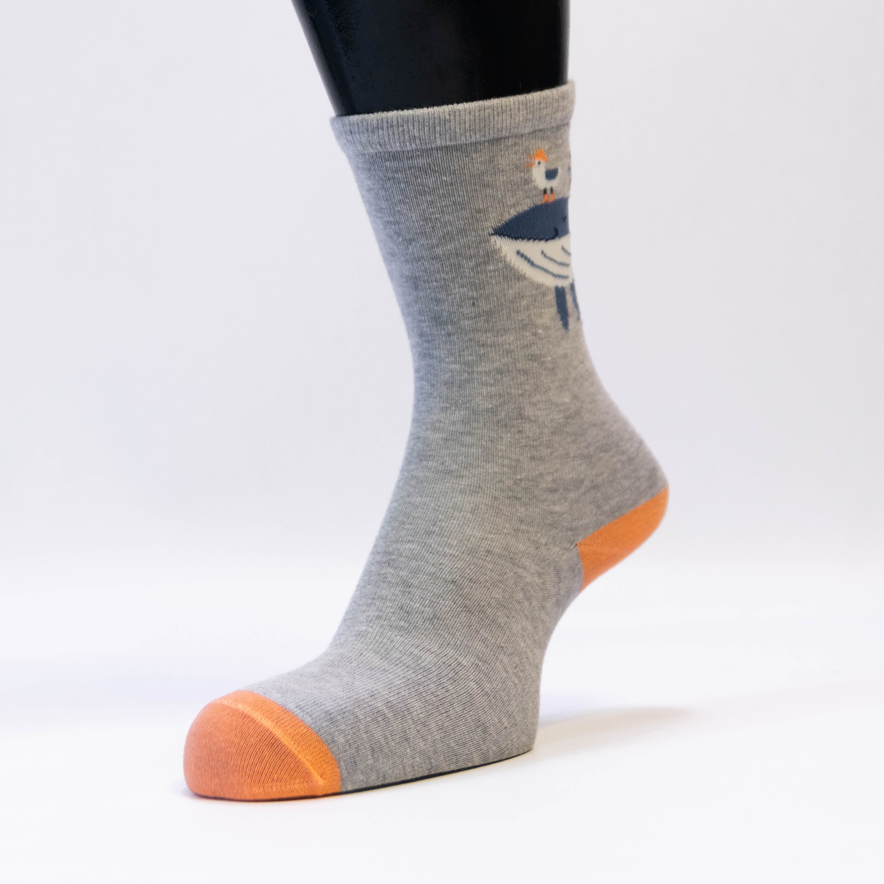 Women's Whale Design Mid-Calf Socks