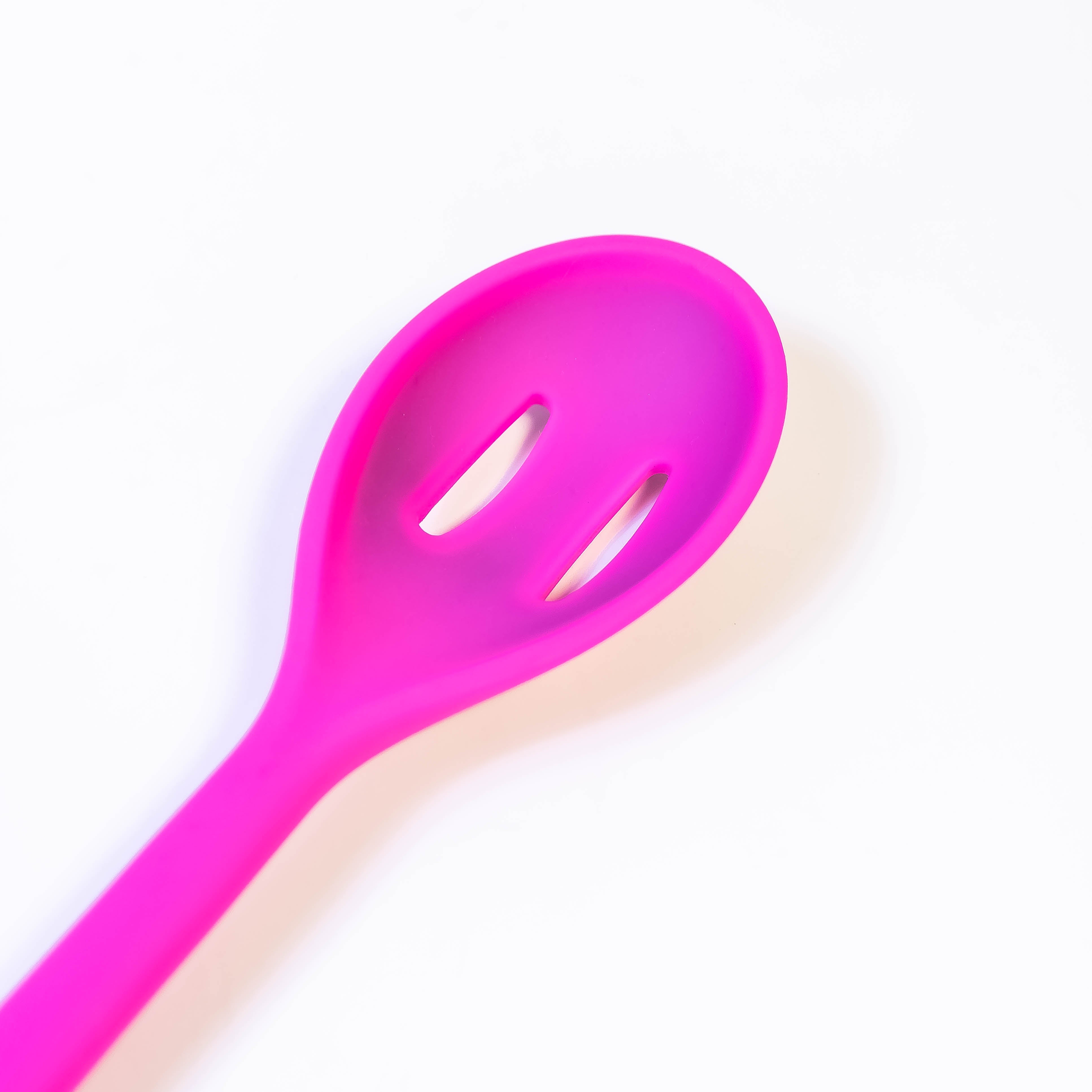 Captivate Fusion Twist Silicone Slotted Spoon: A Culinary Delight