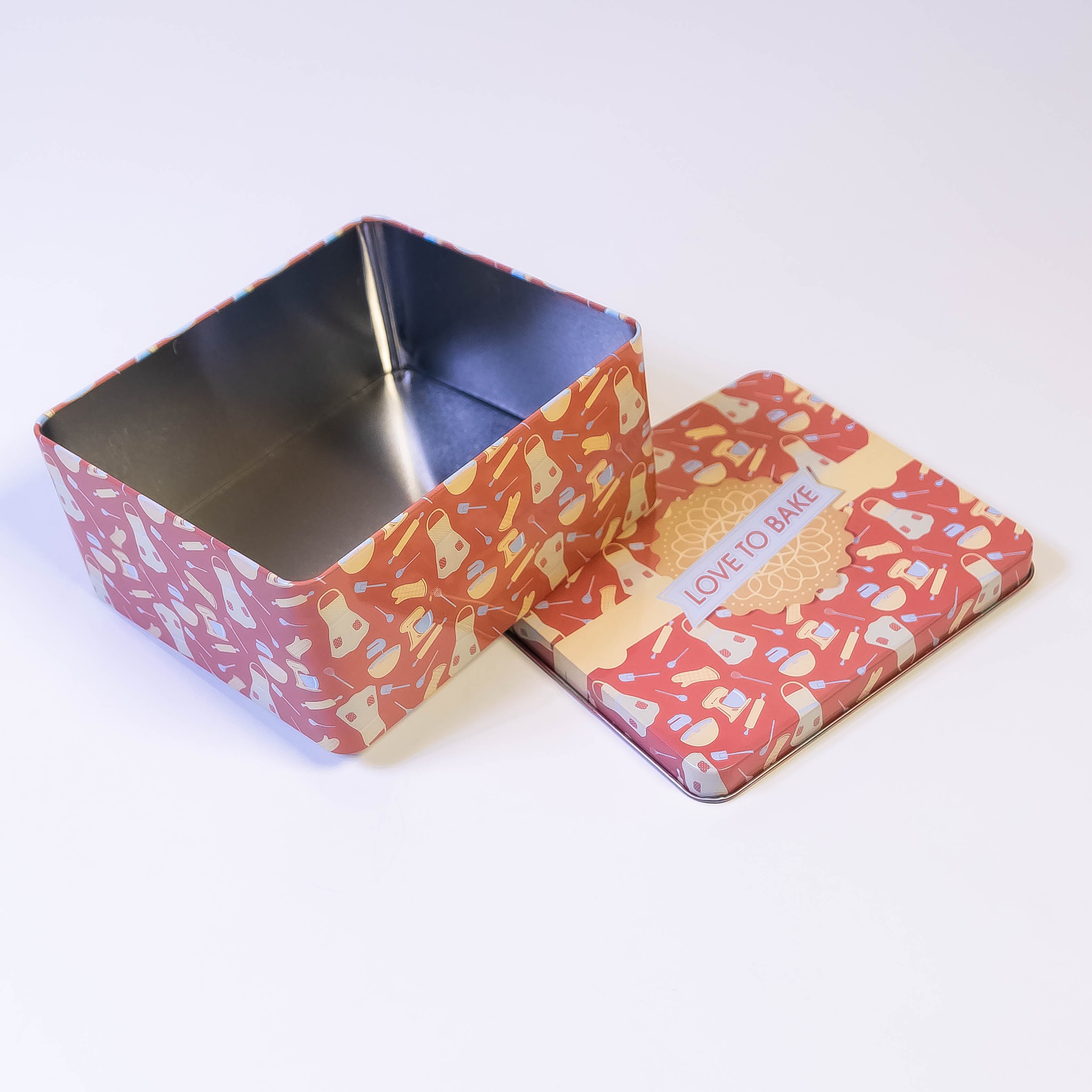 Rectangular Tin Storage Box: Organize with Style and Durability