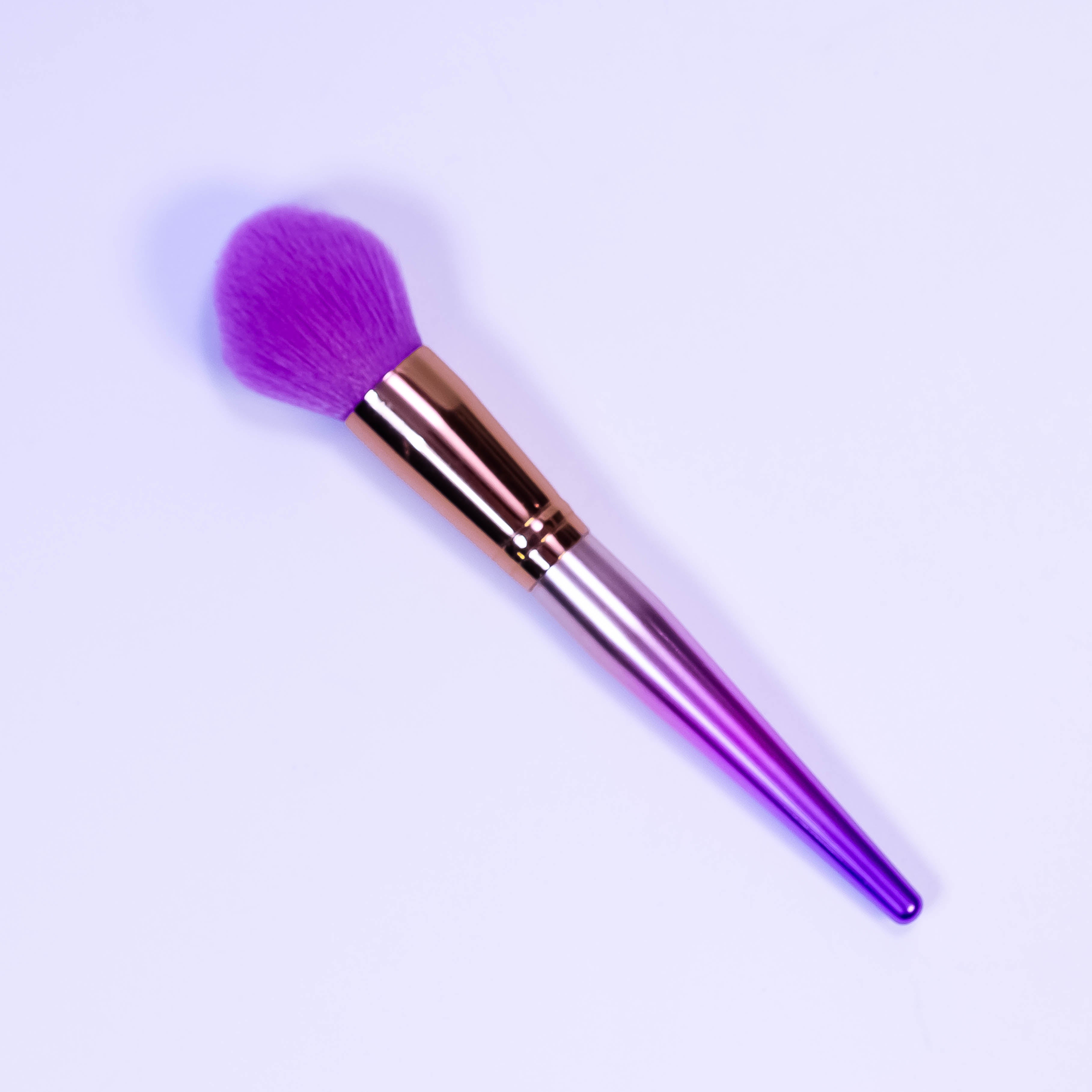 Radiant Flush Blusher Brush