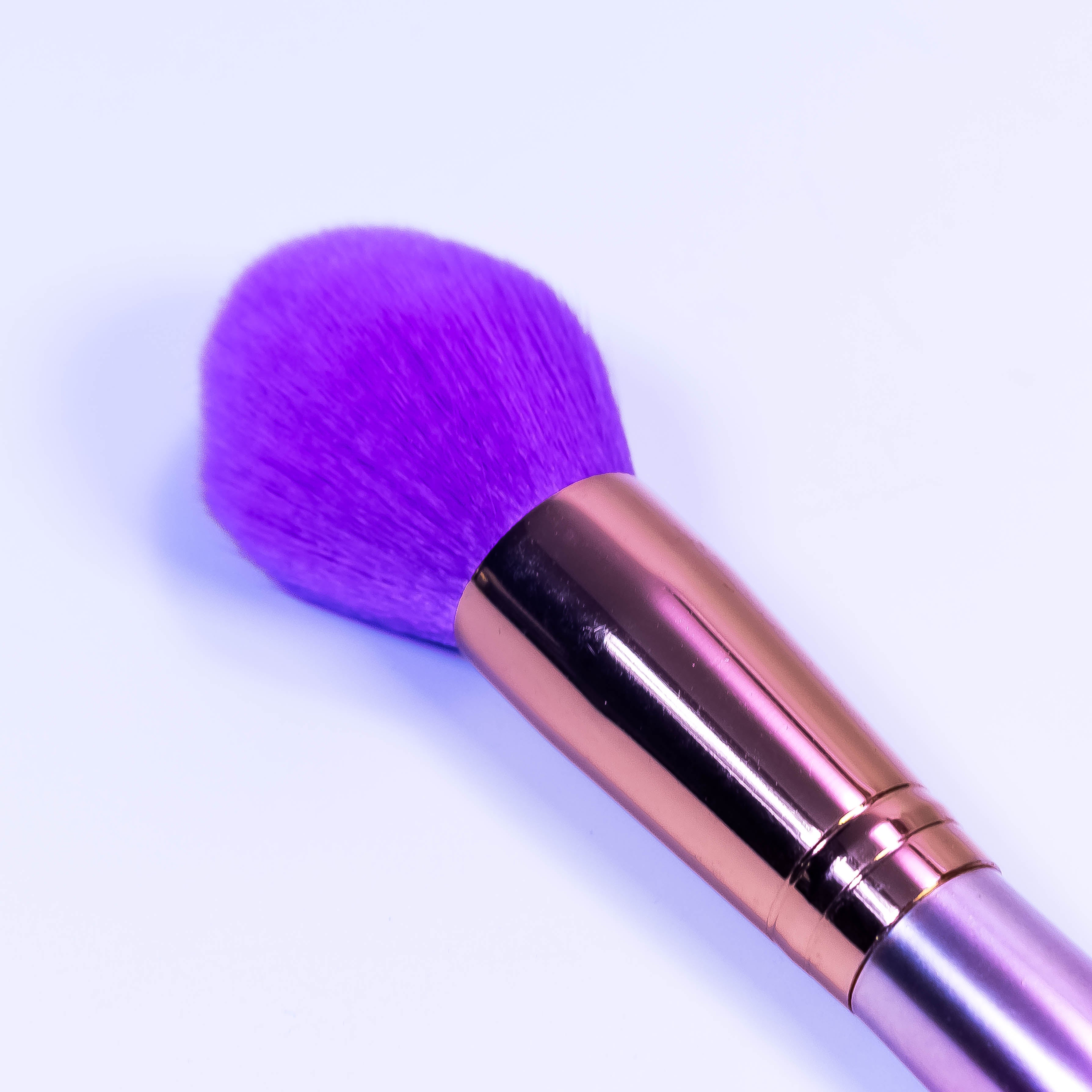 Radiant Flush Blusher Brush