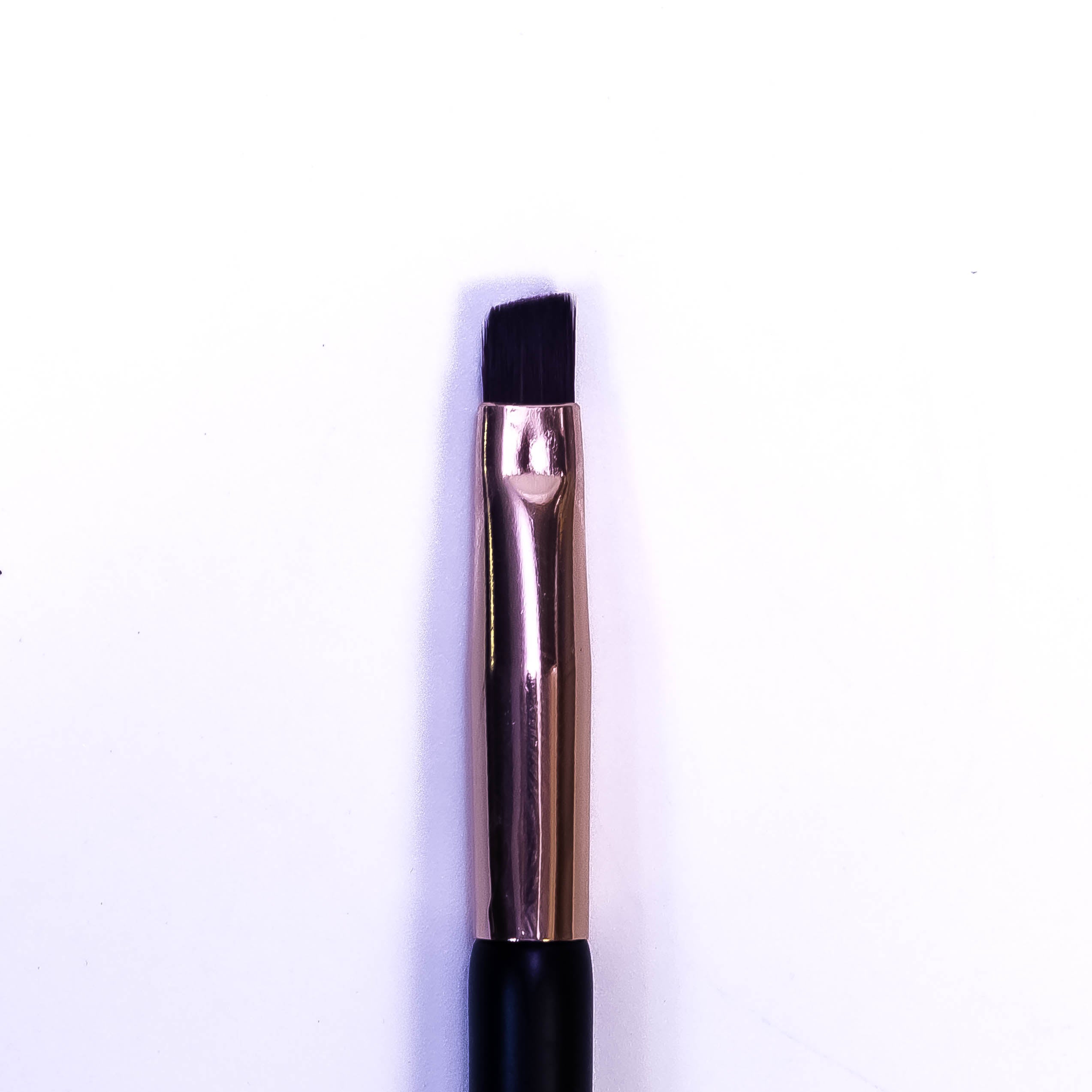 Elegante ArchMaster: Angled Brow & Eye Brush - Perfectly Defined