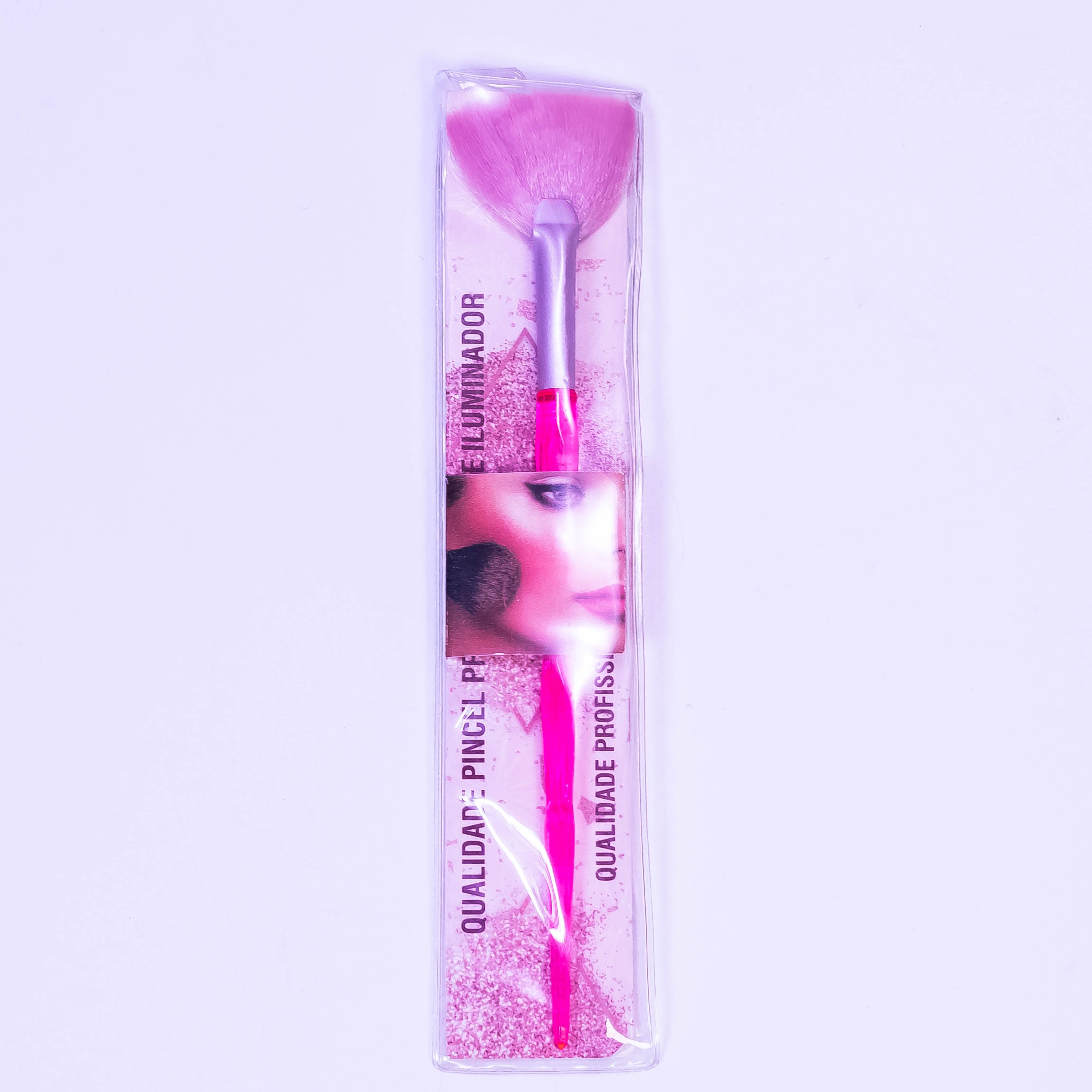 Bello Charme AirFlow Fan Brush: Embrace the Art of Delicate Beauty