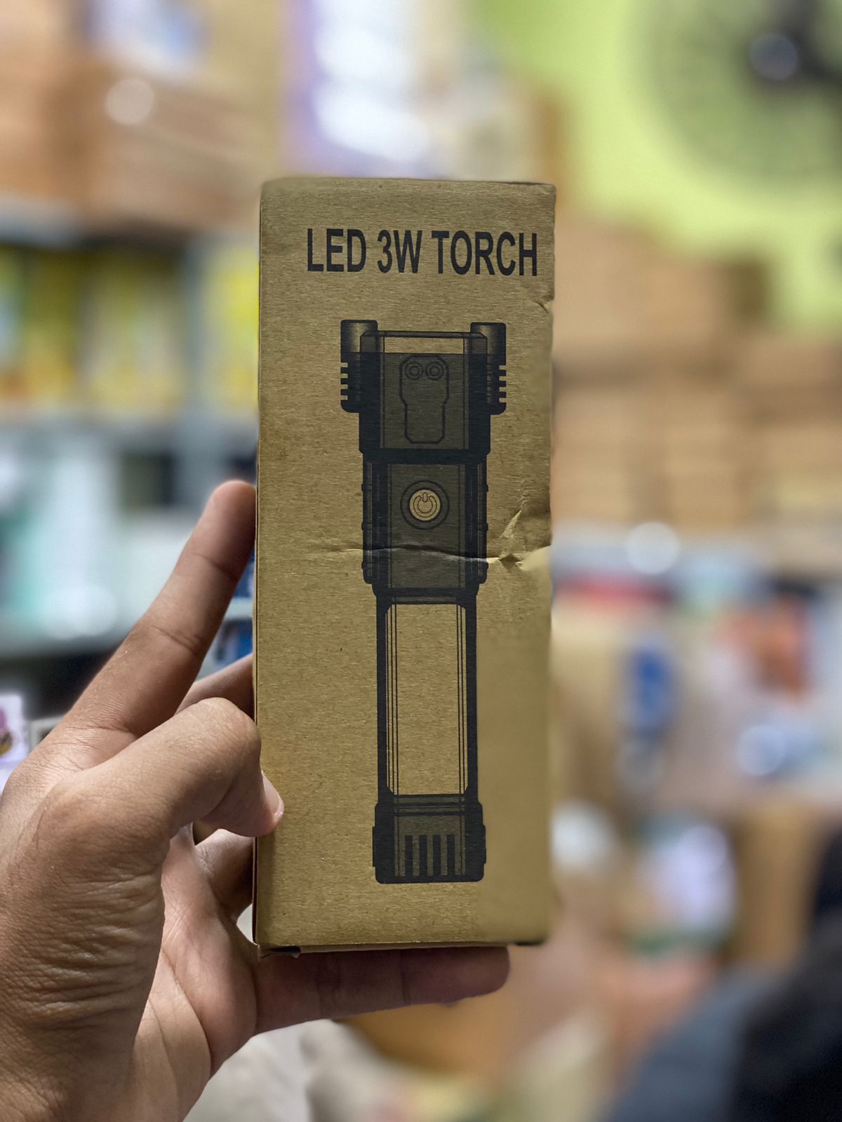 Led 3W Torch 2 in 1 3000MAH flashlight.