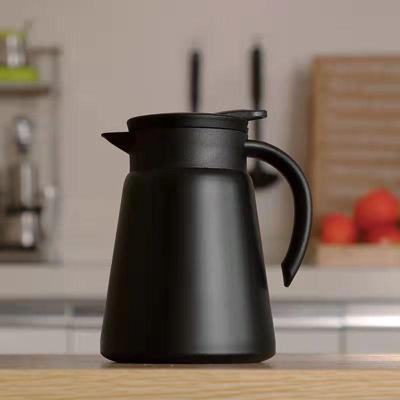 Japanese Imported 880-ML Vacuum Thermos: The Ultimate Beverage Companion