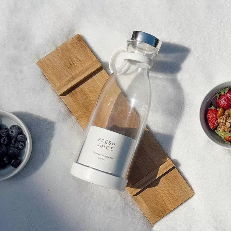 Multifunction Portable Mini Electric USB Juicer Blender: Blend Anytime, Anywhere